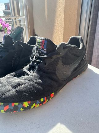 Zapatilla Nike Futsal Negra Joga TV