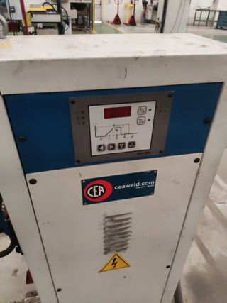 Soldadora por puntos industrial