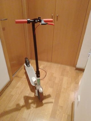 Patinete Xiaomi Blanco (sin batería)