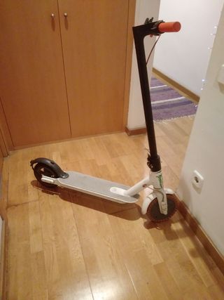 Patinete Xiaomi Blanco (sin batería)