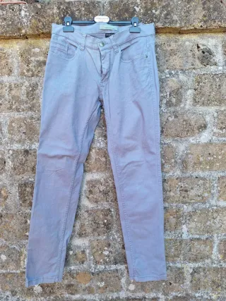 Pantaloni estivi grigi