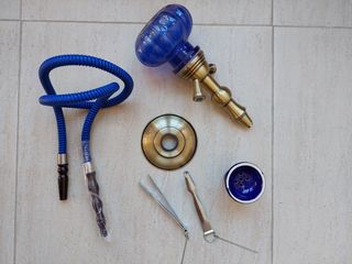 Kachimba azul con accesorios