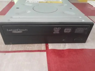 Grabadora DVD RW LabelFlash marca LG