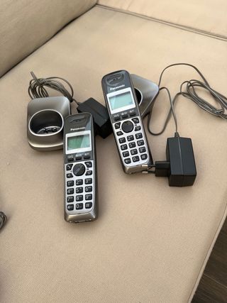 Teléfono Inalámbrico Panasonic PNLC1010