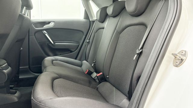 Audi A1 Adrenalin2 1.0 TFSI 70kW(95CV) Sportback