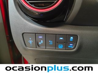 Hyundai Kona 1.6 GDI HEV Tecno Red DCT 104 kW (141 CV)