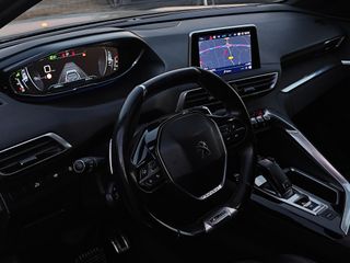 Peugeot 5008 GT-Line full