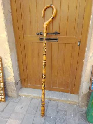Garrota de madera de fresno libro de reclamaciones