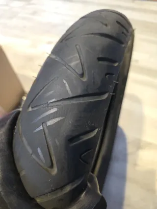 Neumático 100/80-17 USADO CONTINENTAL