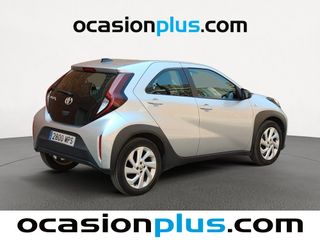 Toyota Aygo X Cross 1.0 VVT-I Play 53 kW (72 CV)