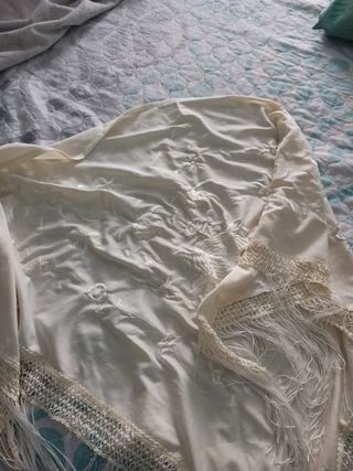 Traje de Baturra Negro con Flores Rosas