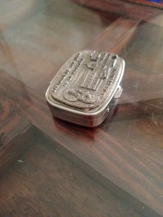 Pastillero de metal antiguo Barcelona