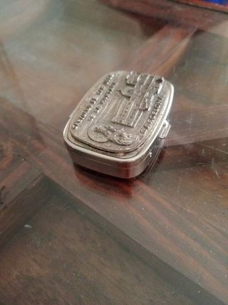 Pastillero de metal antiguo Barcelona