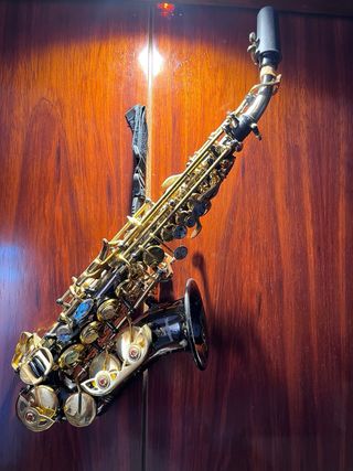 Saxo Soprano Curvo negro Imitación Yanagisawa
