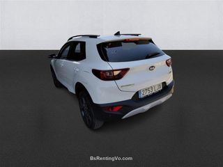 Renting KIA STONIC 1.0 T-GDi (100CV) Black Edition