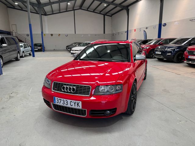 Audi S4 