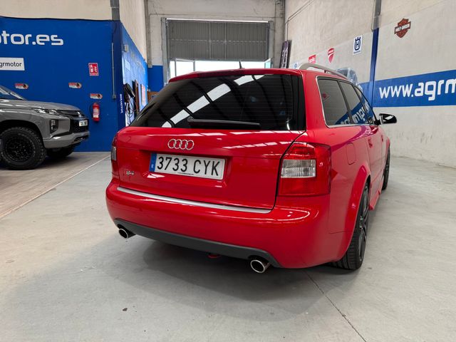 Audi S4 