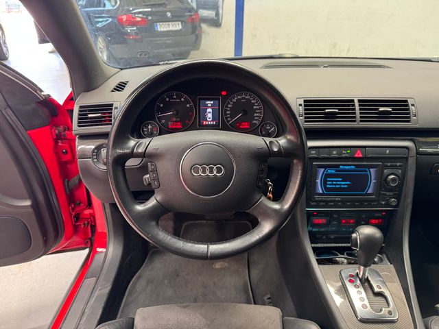 Audi S4 