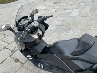 Moto BMW C650GT año 2014 km57 aprox ITV pasda 2027