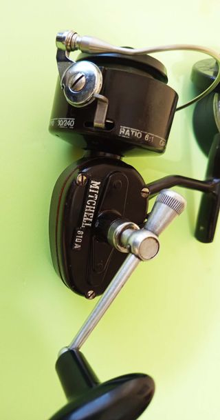  Mitchell 810 A  Ratio 6/1 Carrete antiguo  pesca