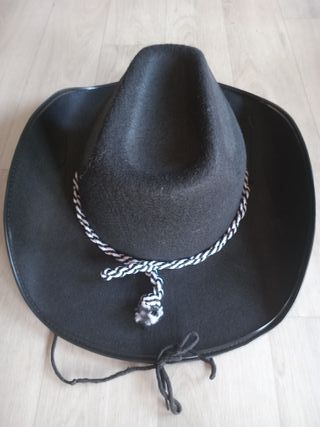 4 sombreros: 2 Vaquero, Pirata, Mexicano, 1 peluca