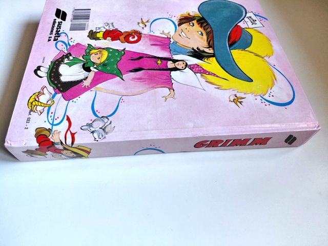 Libro Gigante de Grimm