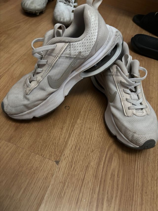 Zapatillas Nike niño talla 35