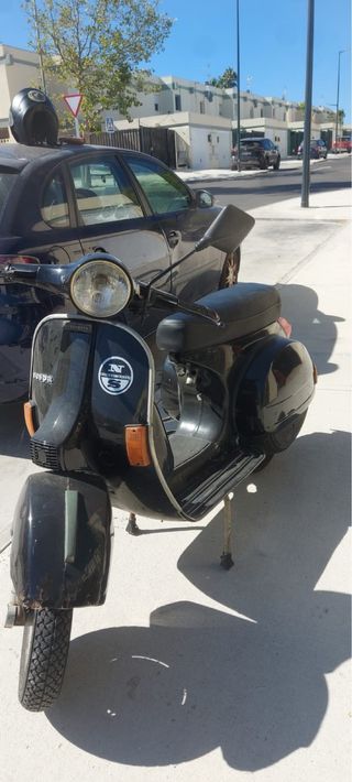 Vespa 200 DNN Negra
