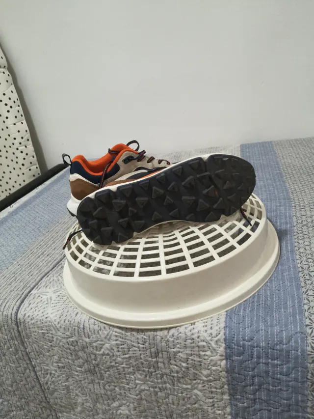 Zapatillas Virucci Beige y Azul