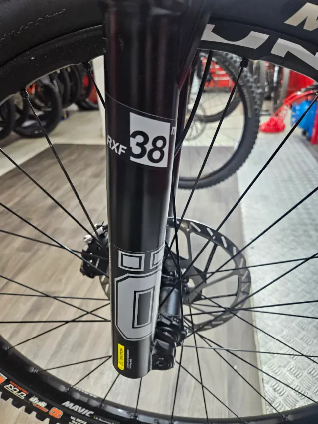 Mondraker Crafty XR 2025