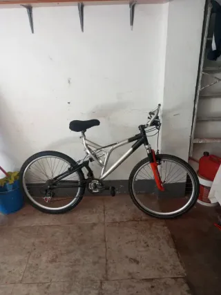 Bicicleta Montaña Doble Suspensión