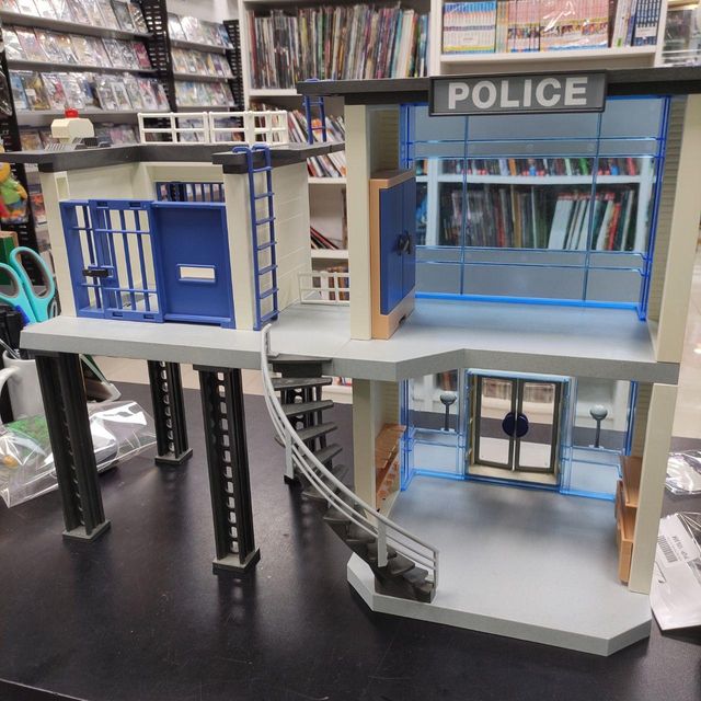 Playmobil 71395 Estación de Policía