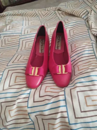 Zapatos Maria   Jaén rojo y dorado