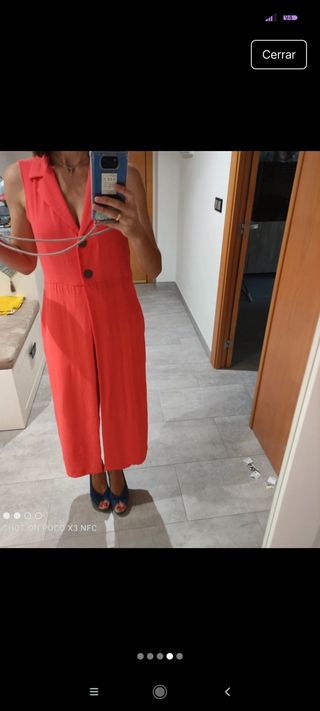 Mono rojo mujer