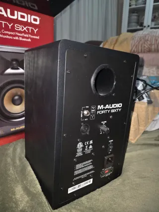 Dos Altavoces perfecto para estudio nuevos