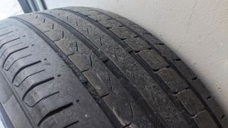 Neumáticos 225/55 R19 99V Usados