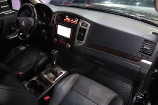 Mitsubishi Montero 3.2 DI-D KAITEKI 190cv Aut.