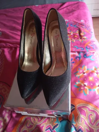Zapatos de tacón Pol Kane negros talla 37