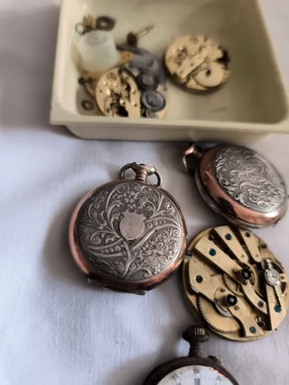 Relojes de bolsillo antiguos,dos cajas de plata