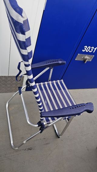 Silla de playa plegable nueva, solo venta en mano.