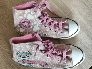 Converse niña beige y rosa