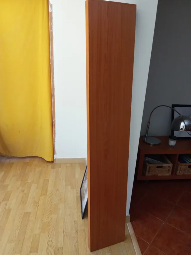 Estantería de madera  REGALO otra pequeña