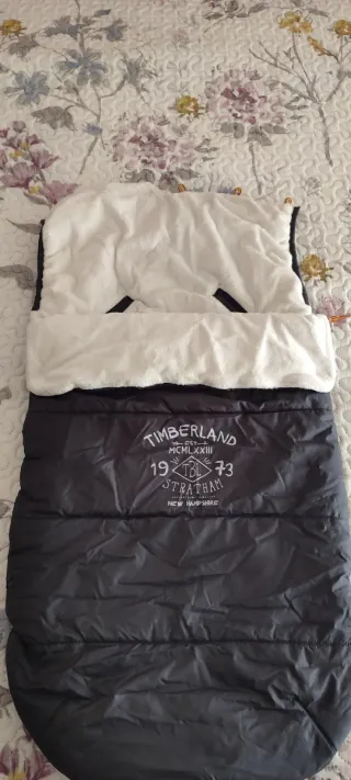 Saco capazo bebé gris Timberland