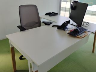 Mobili per ufficio usati