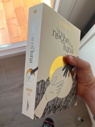 La noche y su luna. De Piper CJ