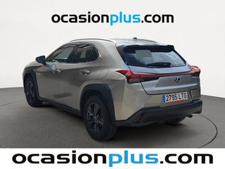 Lexus UX 250h Business 2WD 135 kW (184 CV)