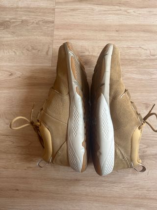 Zapatos casuales beige