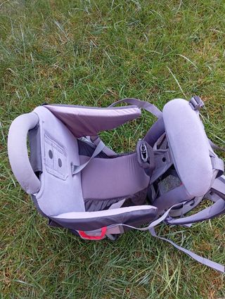 Mochila portabebés para senderismo