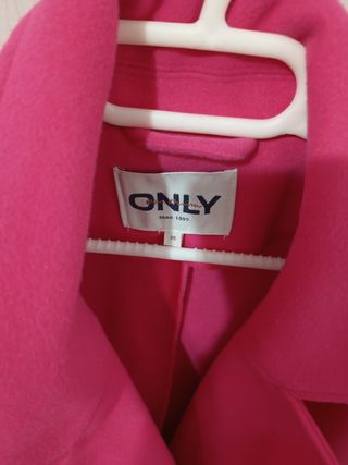 Abrigo Only rosa talla M