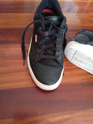 Zapatillas Levi's Negras